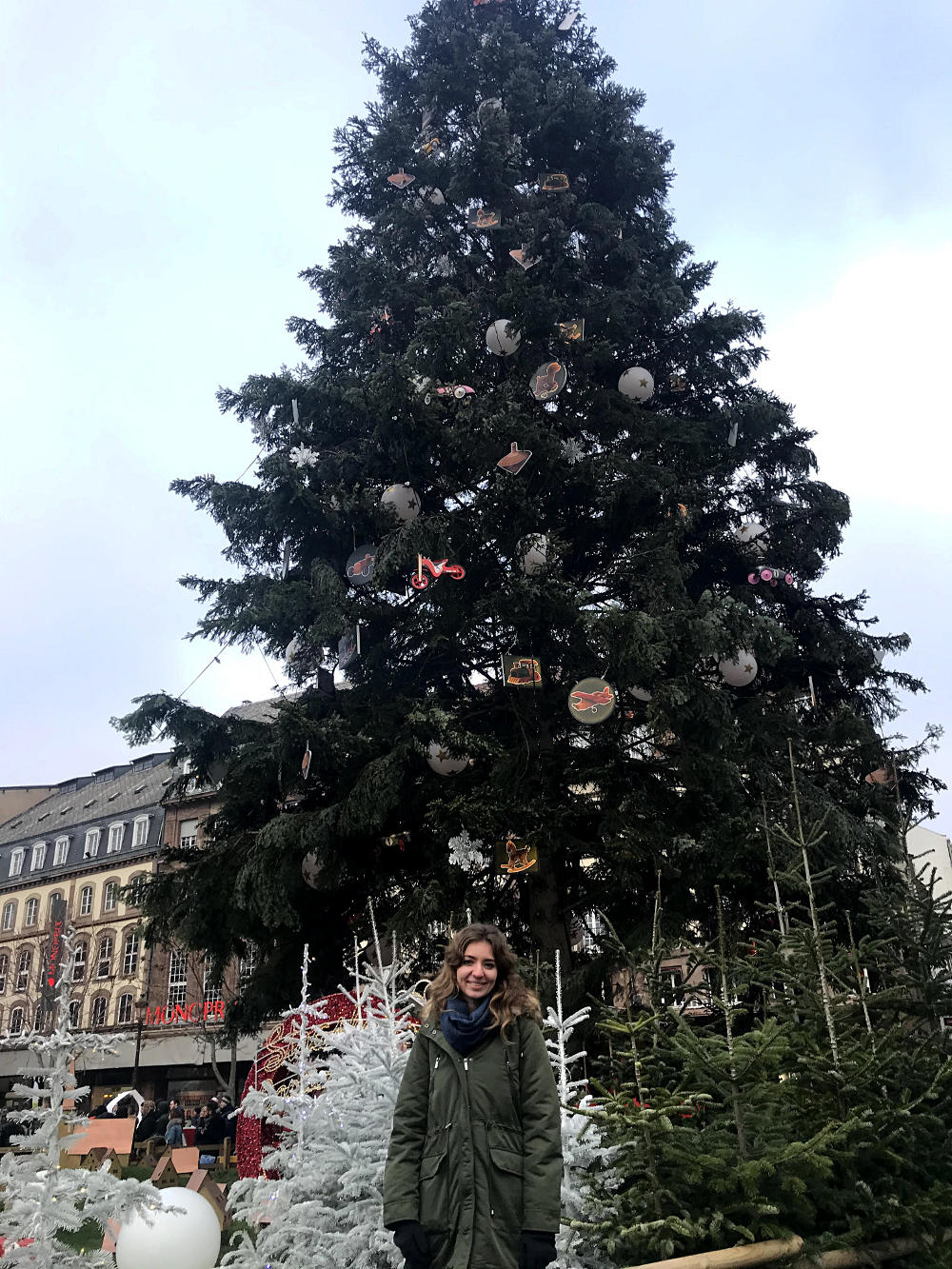 Lola sur la Place Kléber - Strasbourg - Alsace