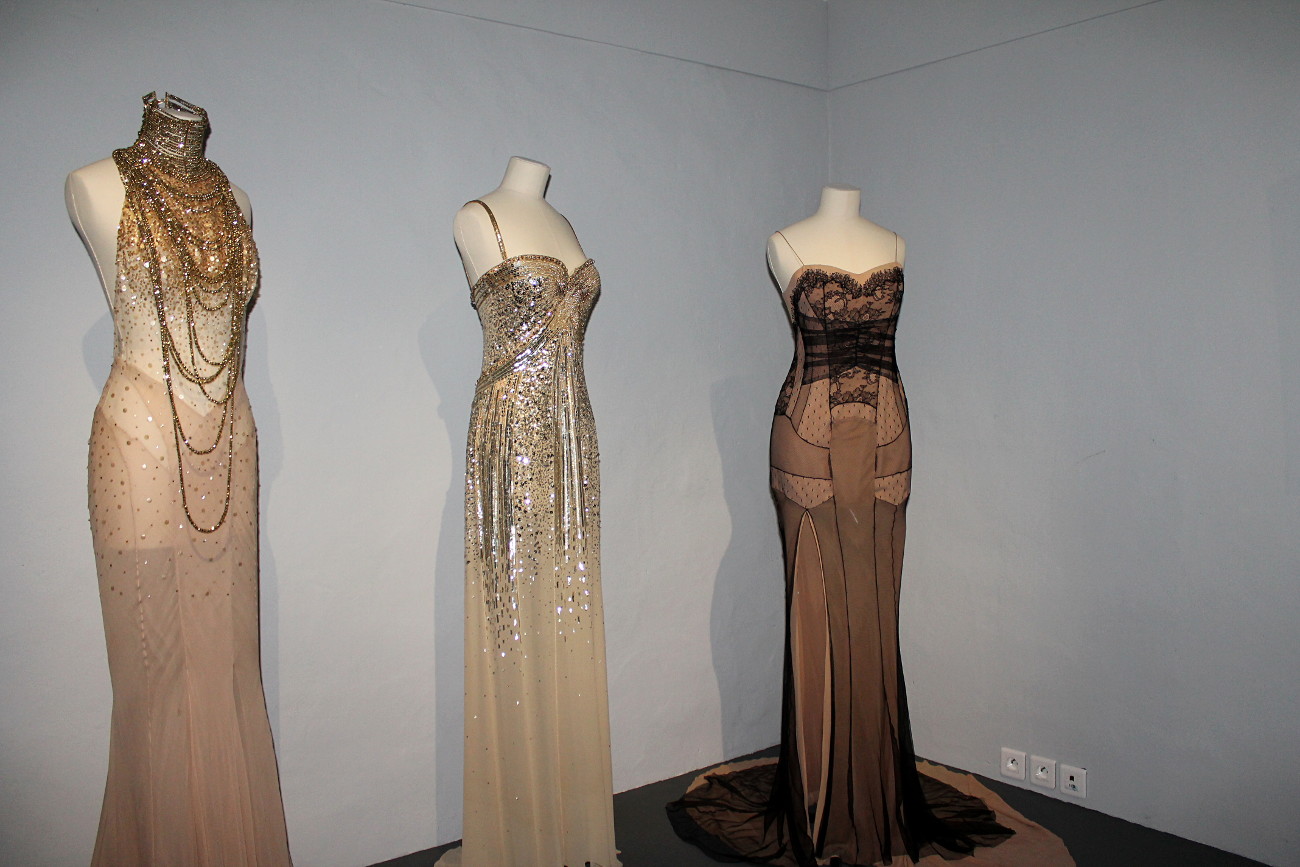 Robes Dior au Musée International de la Parfumerie à Grasse