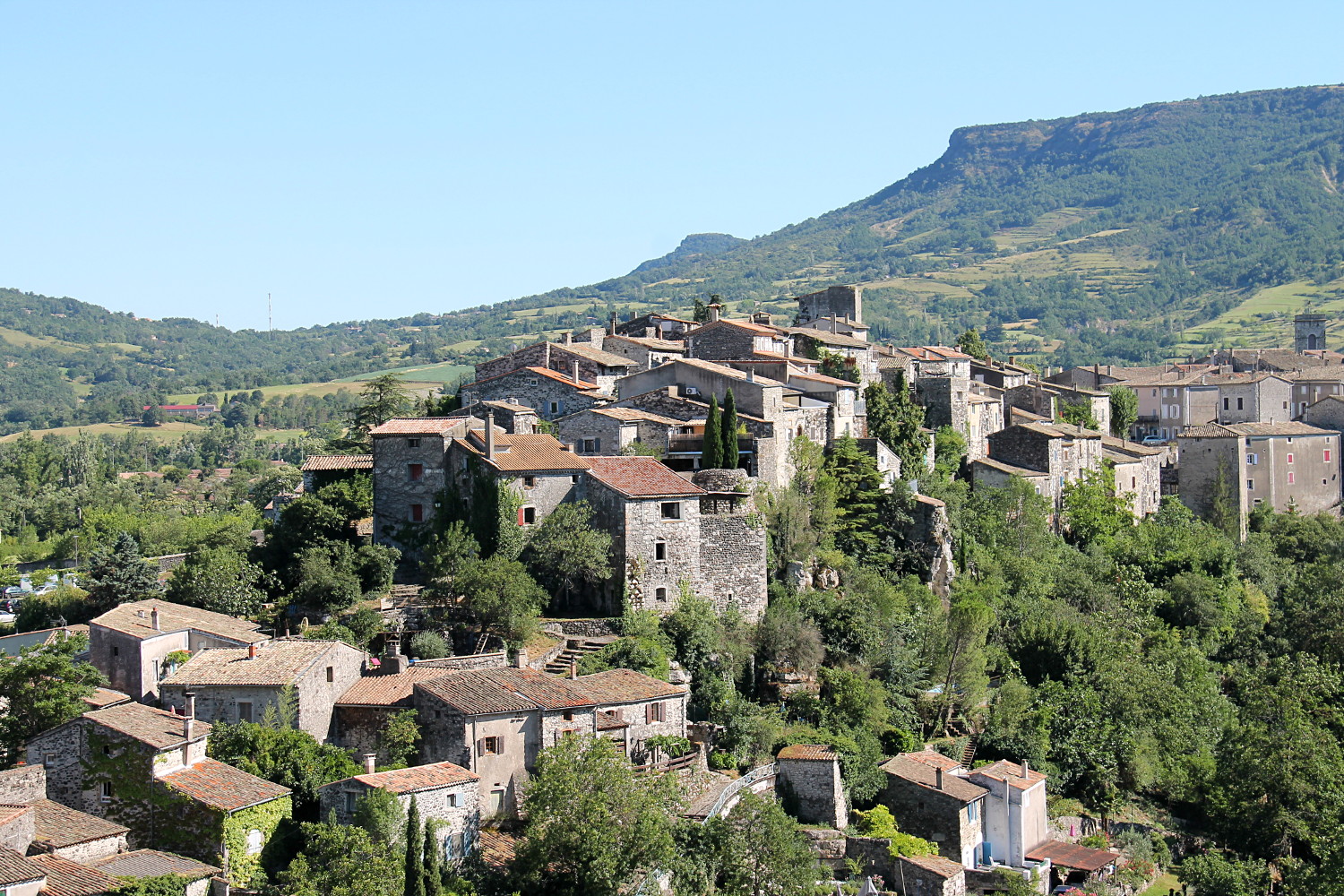 Vue sur Chomérac en Ardèche