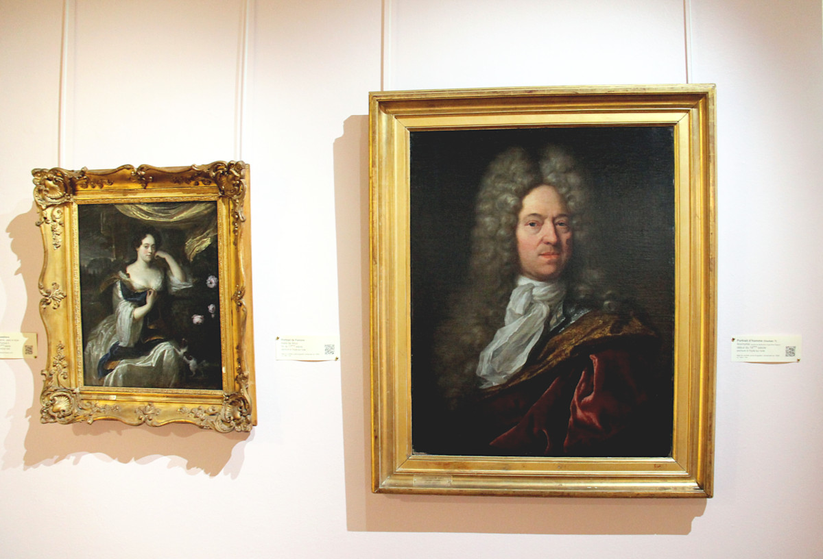 Portraits dont un représentant Vauban potentiellement - Musée de l'Echevinage à Saintes