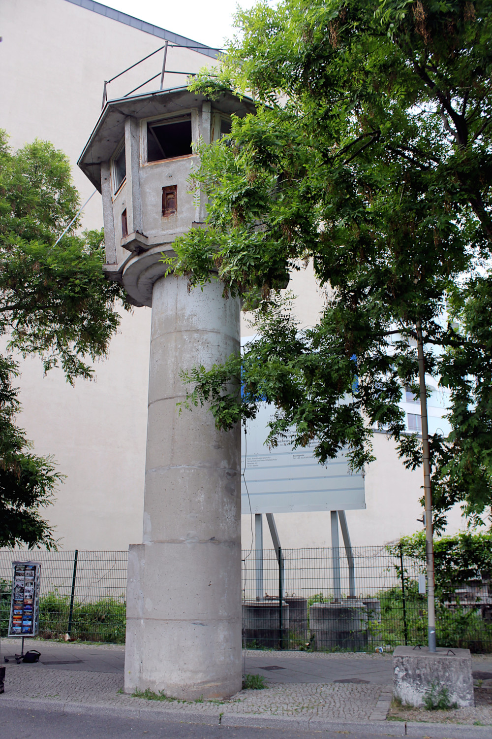 DDR Wachturm - Berlin