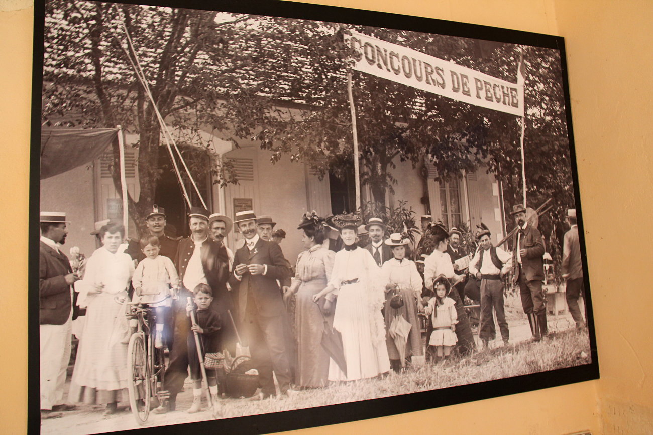 Exposition sur la photographie ancienne à la Rochelle au Cloître des Dames Blanches
