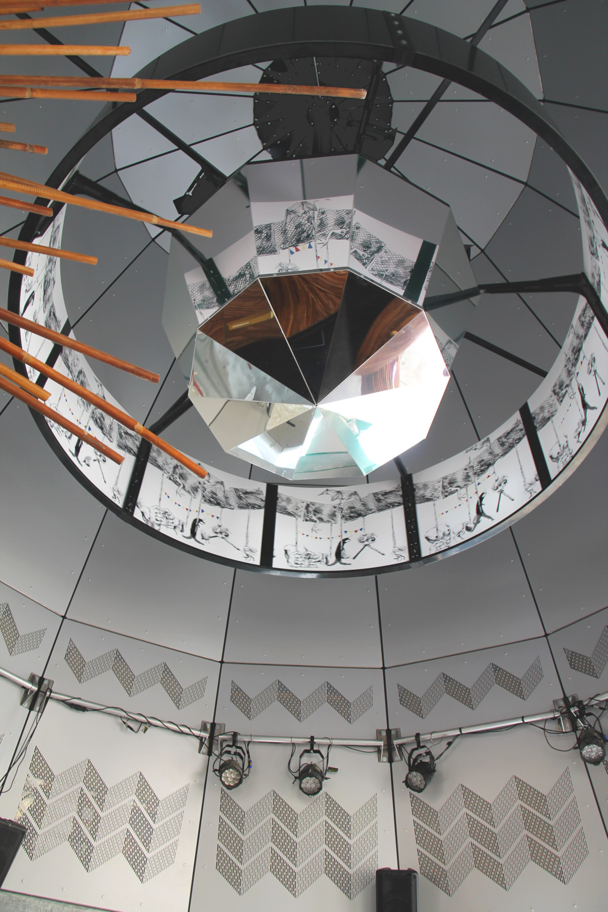 Carrousel musical de l'Abbaye aux Dames de Saintes