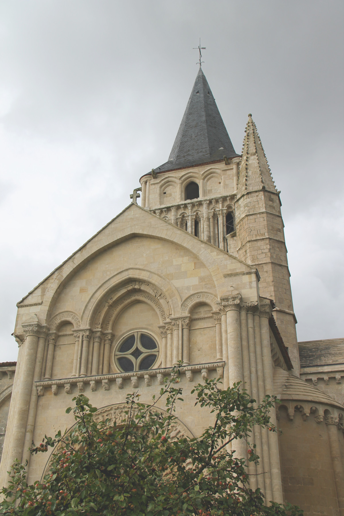 Eglise Saint-Pierre d'Aulnay-de-Saintonge