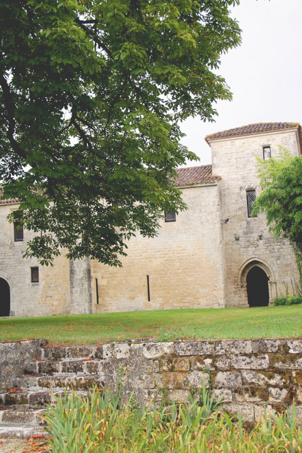 Prieuré Notre Dame d'Oulmes - Nuaillé-sur-Boutonne