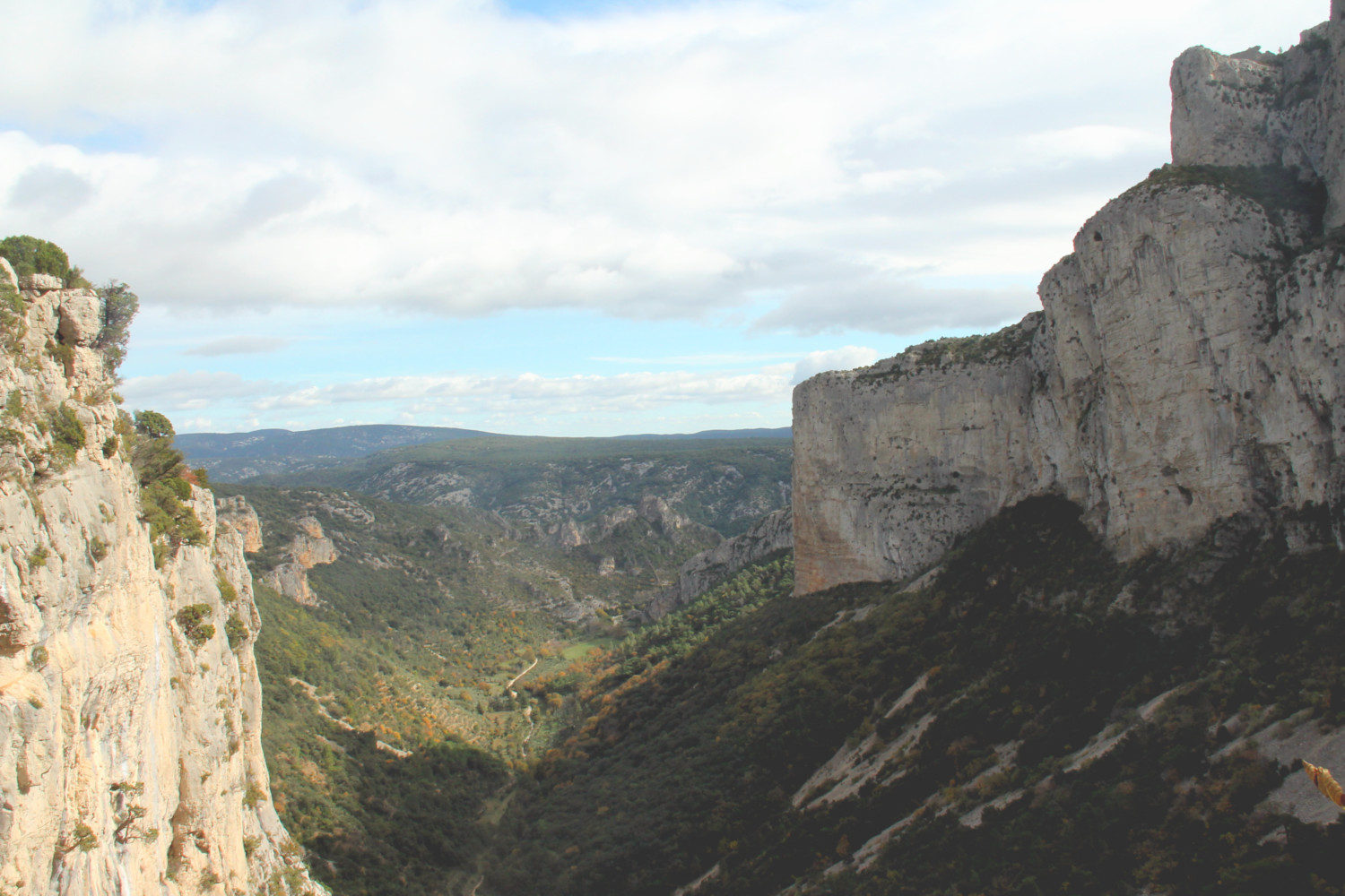 Cirque de l'Infernet -Randonnée des Fenestrettes à Saint-Guilhem-le-Désert