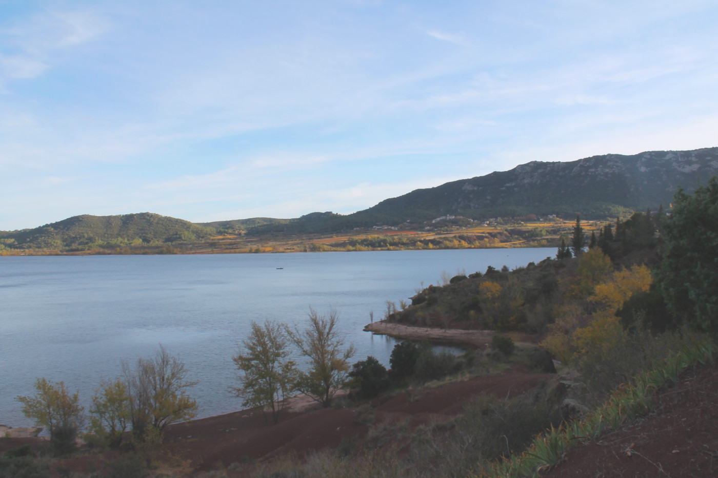 Lac du Salagou au coucher de soleil