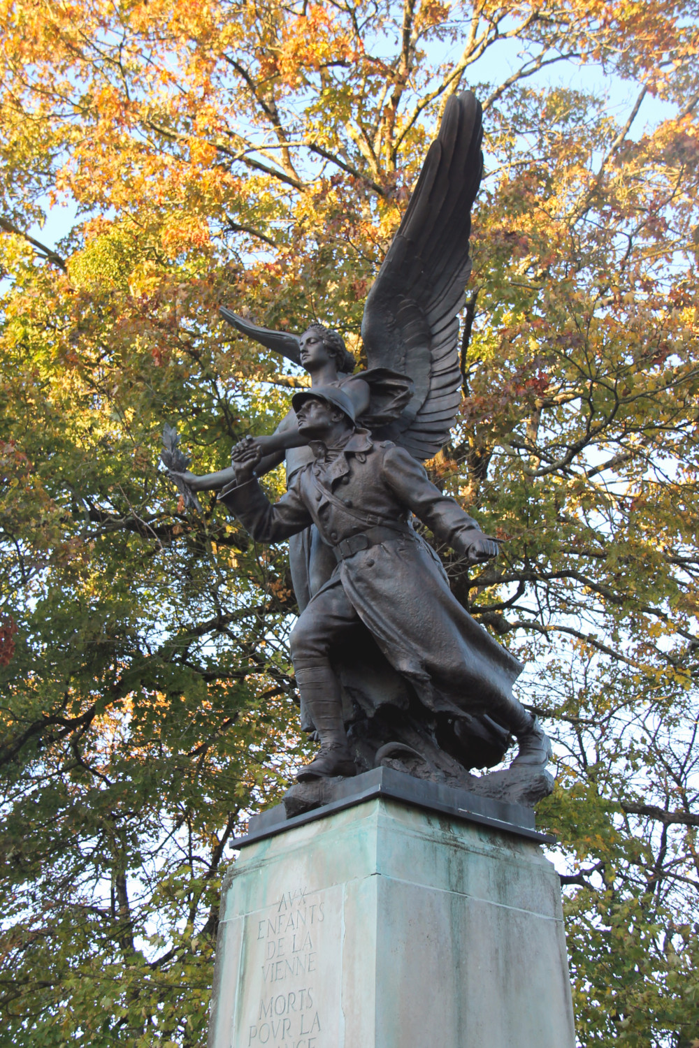 Monument aux Morts à Poitiers