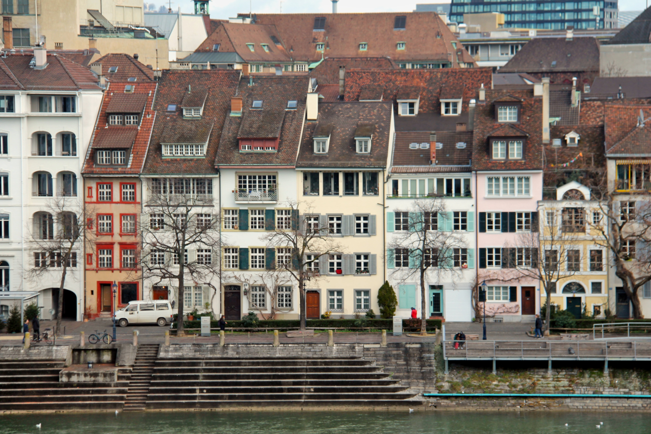 Au bord du Rhin à Bâle